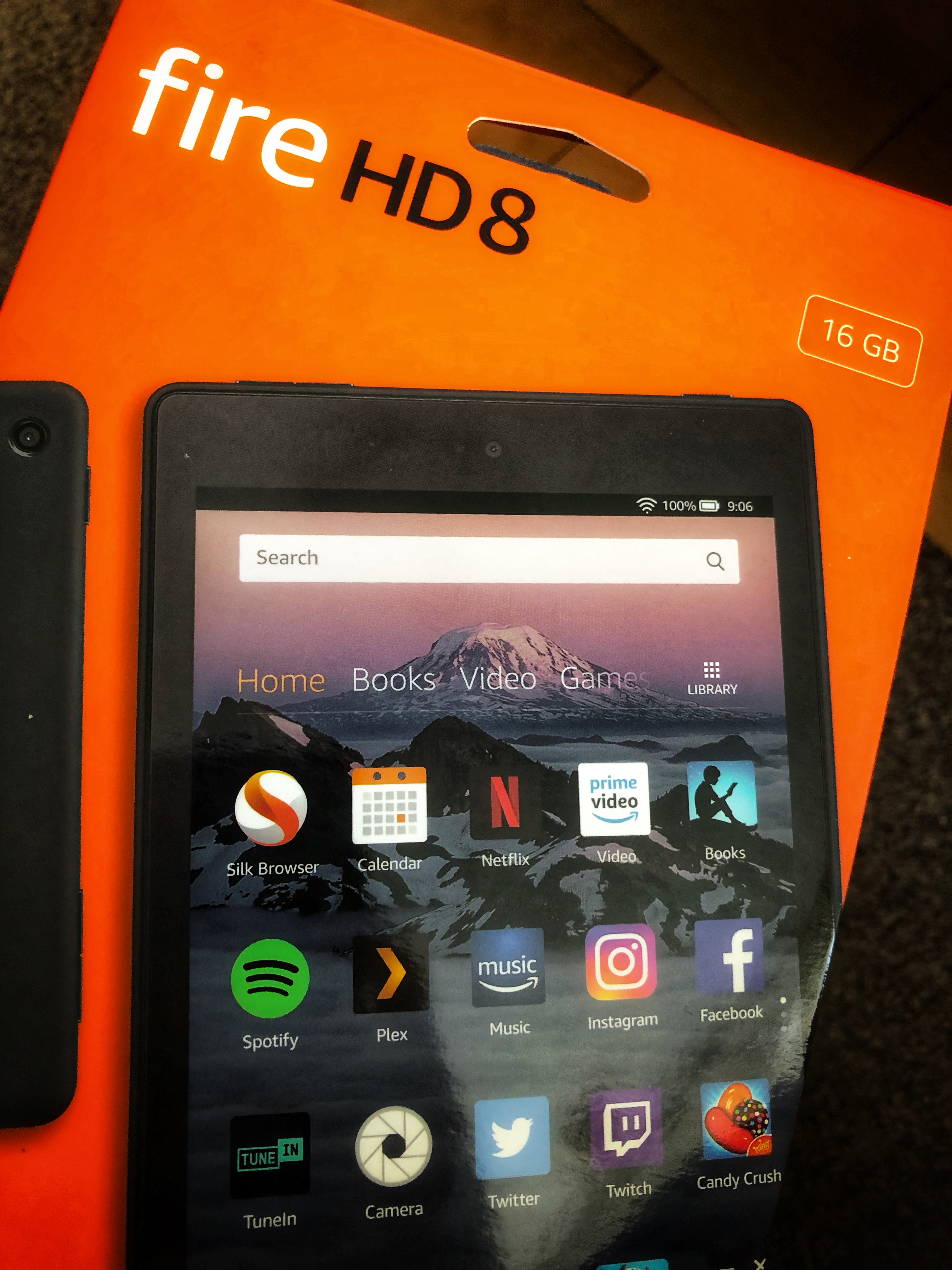 Amazon Fire HD 8 タブレット開封レビュー | foto Blog